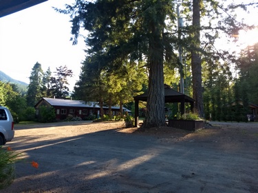 Mount Walker Inn