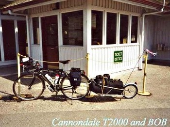 Cannondale T2000 & Bob Cannondale T2000 & Bob